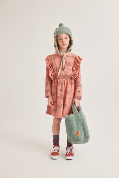 Reversible tas voor meisjes met omkeerbare beige corduroy all-over fruitprint en blauwe sherpa met sterpatch van Letter To The World | Verkrijgbaar bij Little Fashion Addict