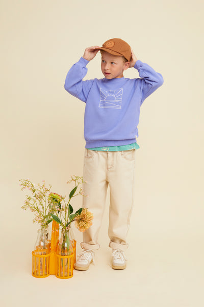 Sportieve sweater voor jongens in Blue Bell met sunrise print uit de Sorbet Sunday collectie van Sproet & Sprout | Verkrijgbaar bij Little Fashion Addict.