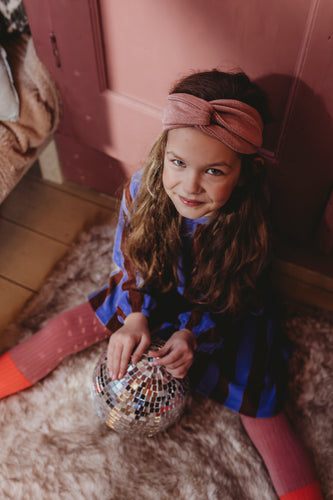 Velvet turban haarband in purple pink van Sproet & Sprout | Voor meisjes | Verkrijgbaar bij Little Fashion Addict