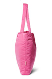 Handgemaakte roze puffy Mom Bag van Studio Noos. Verkrijgbaar bij Little Fashion Addict